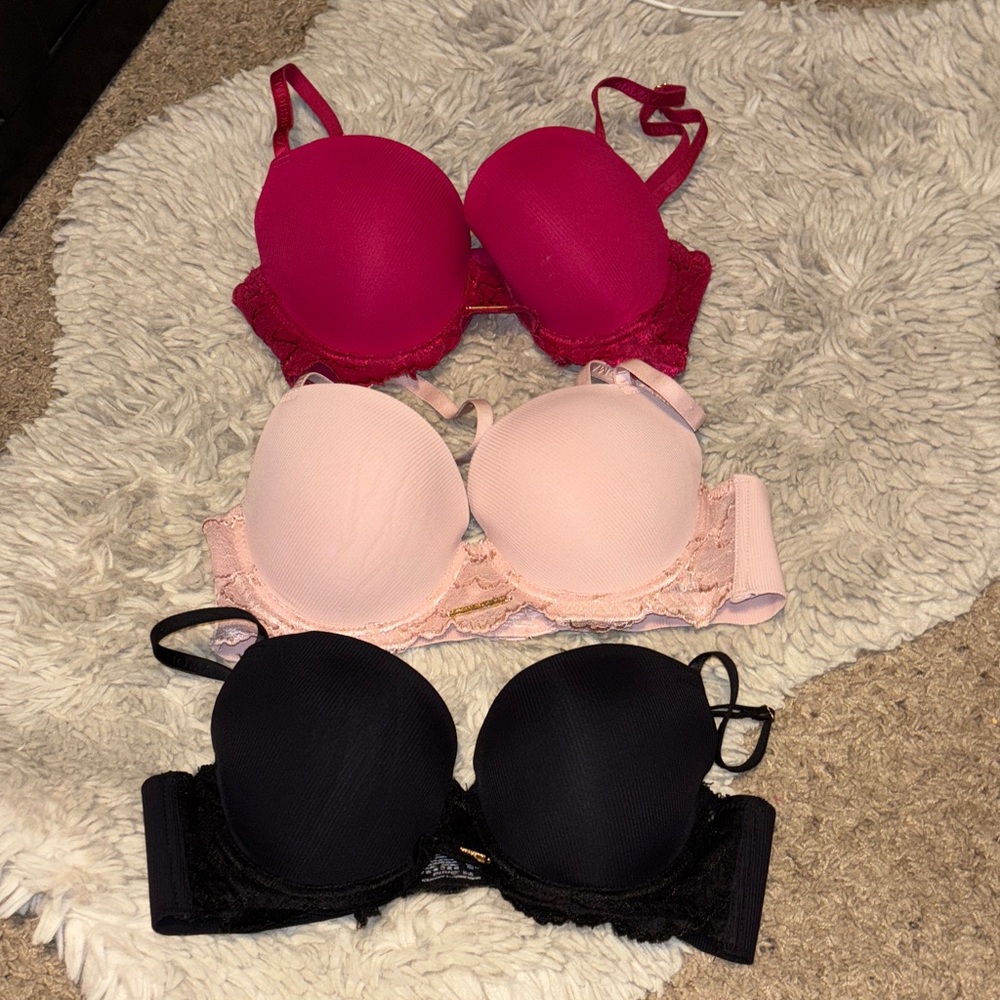 Women's Lace Trim Bra Set - Pink, Red, Black